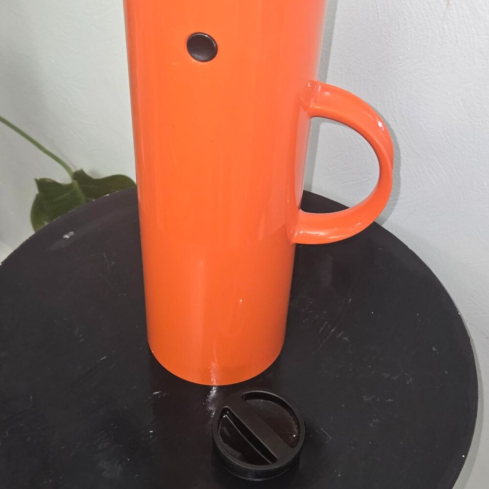 Stelton EM 77 Vacuum Jug - Picture 2 of 5